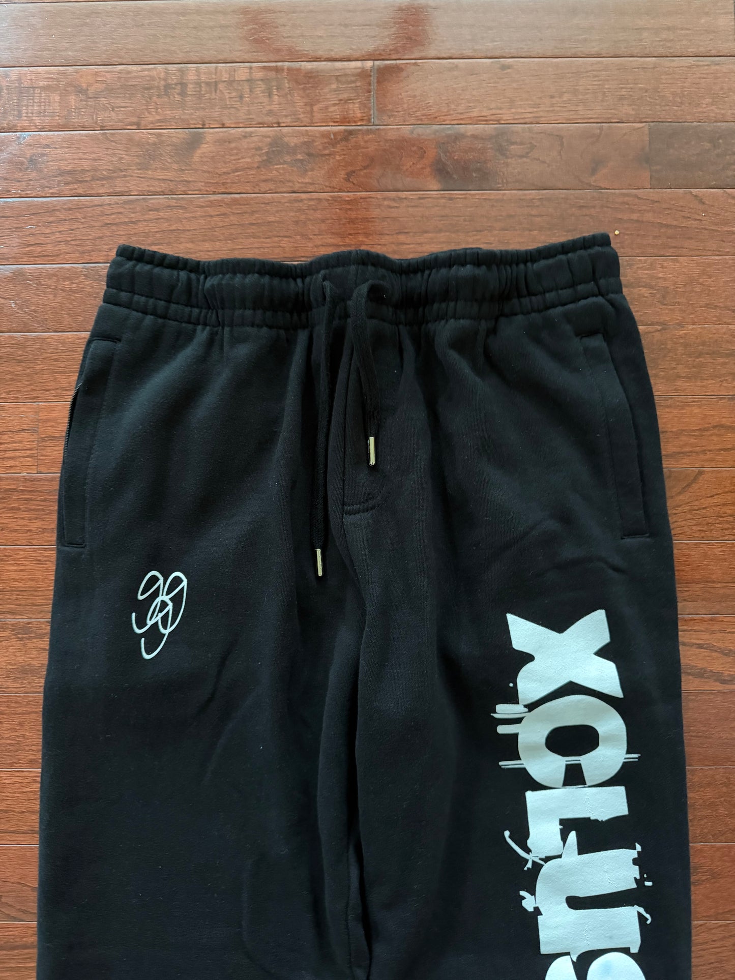 Black straight leg capris